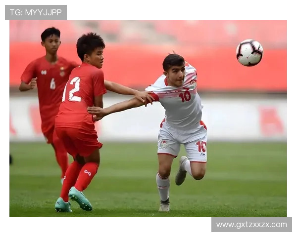 加克波的崛起与未来展望：从青年才俊到足球明星的成长之路